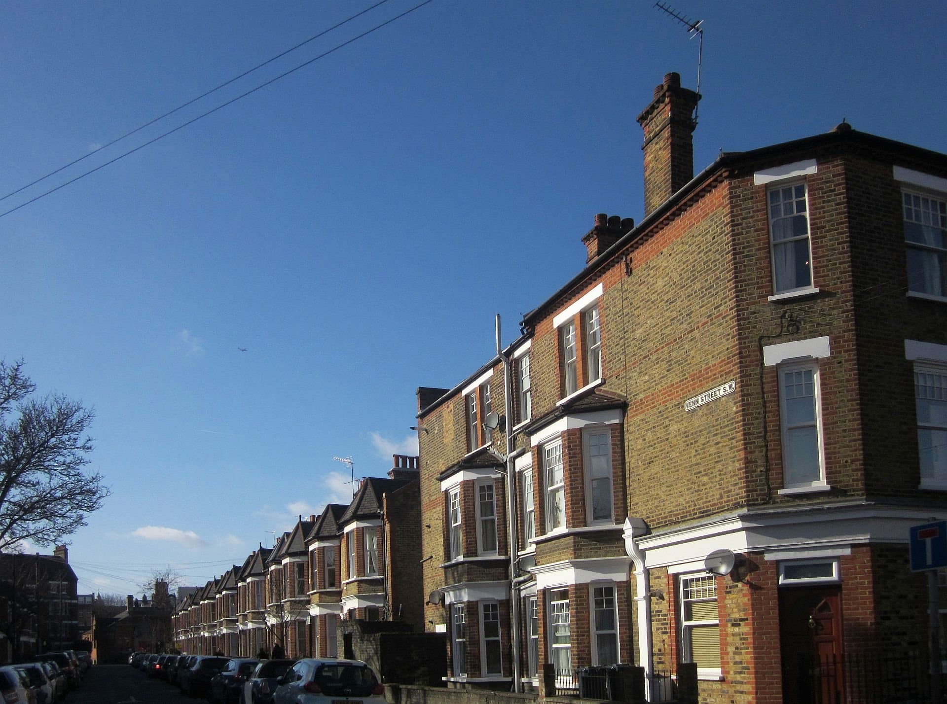 Venn Street, Clapham - geograph.org.uk - 4349767